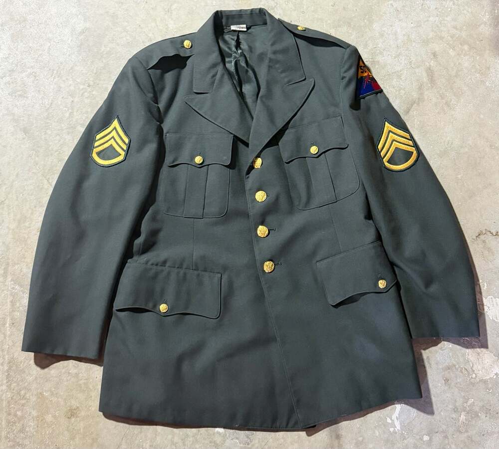 US Army Green Uniform Dress Coat Jacket 42S 50th Armored Division Staff Sgt.